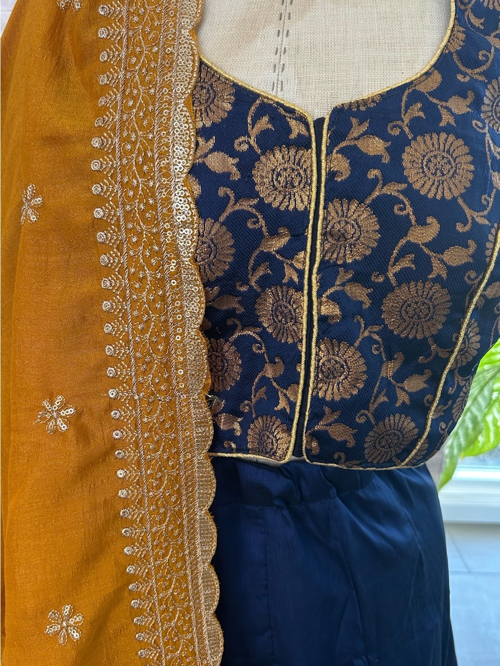 Brand New Lehengha/Lenga with Jacquard blouse and mustard dupatta